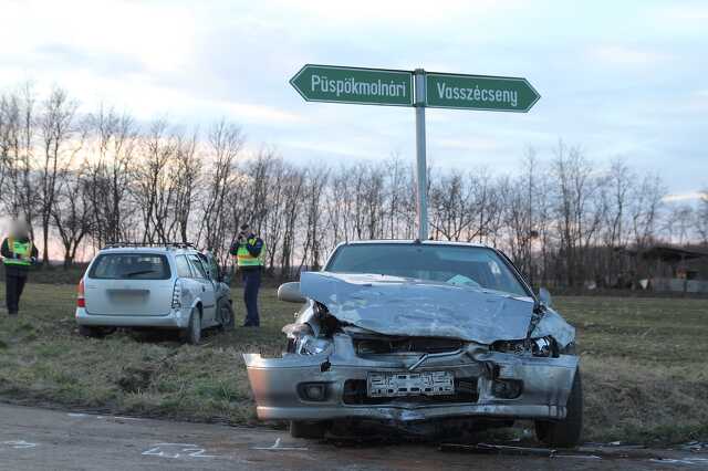 Négyen sérültek meg Sorkifalud közelében