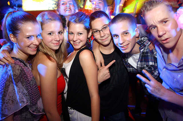 NLG Retro Party