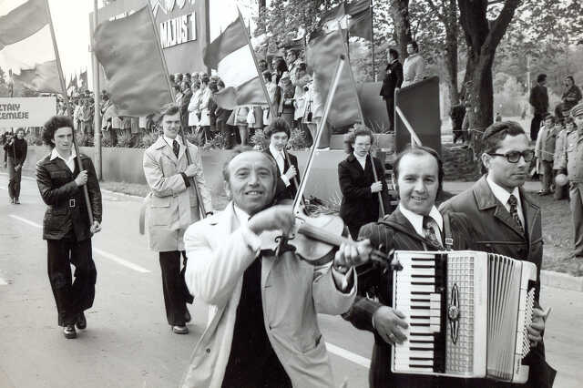 Retro Május 1.