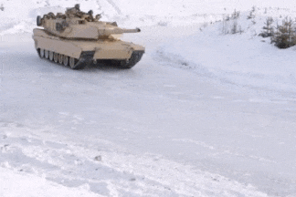 Tankkal drifteltek az amerikai katonák