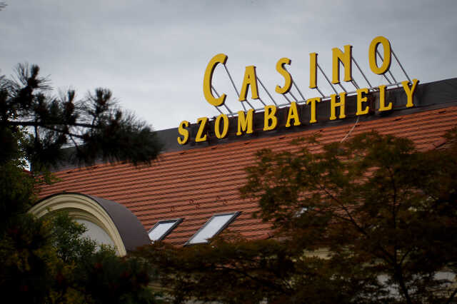 Casinók fél évvel a bezárás után