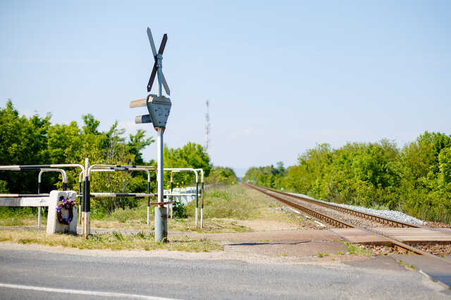 Gyöngyöshermán, vasúti átjáró