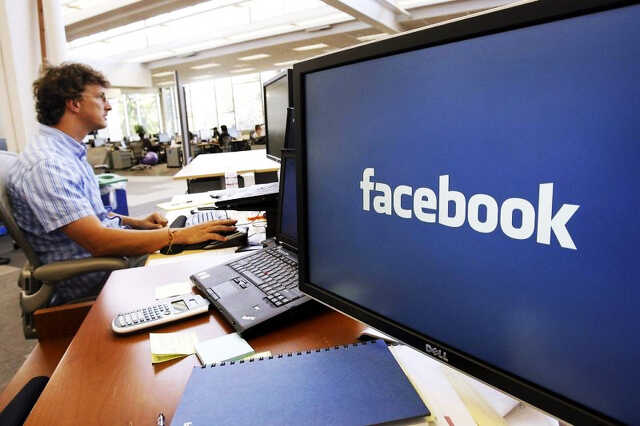 Facebook a munkahelyen