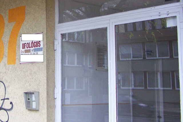 ufológus