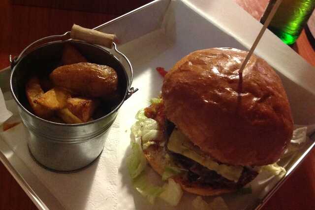 Hamburger ételteszt