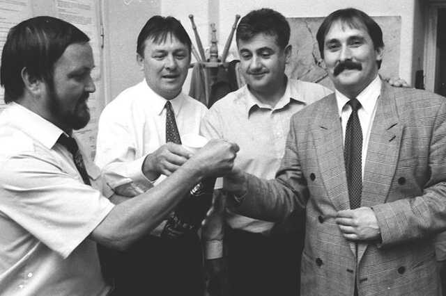 Szemben: Mészáros Béla, Monostori Endre, Rácskay Jenő