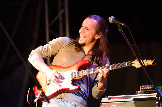 Voler Mouche-koncert a Sörtéren