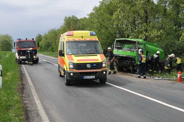 Három baleset sorozatban a 88-as főúton