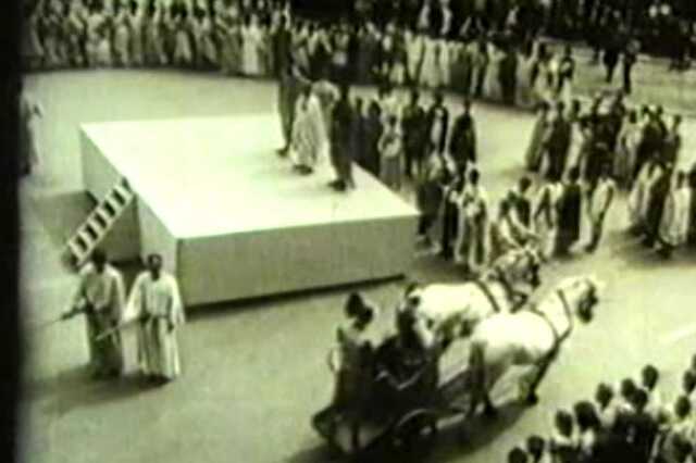 Felvonulás 1966-ban a Savaria Karneválon