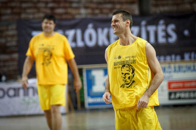 Kálmán László búcsúztatása az Arena Savariában