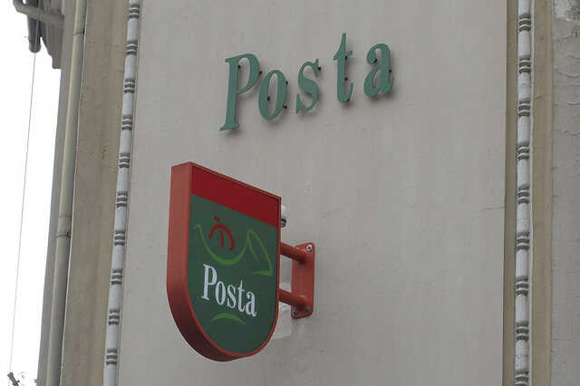 1-es posta