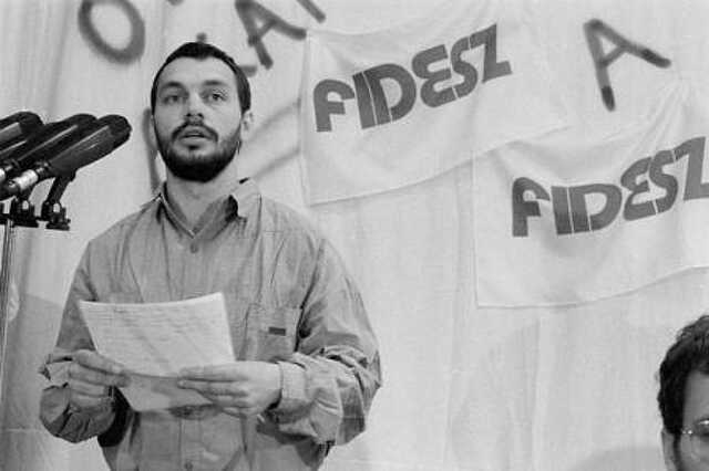 Orban Viktor fiatalon