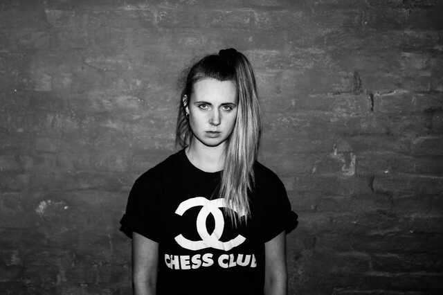MØ