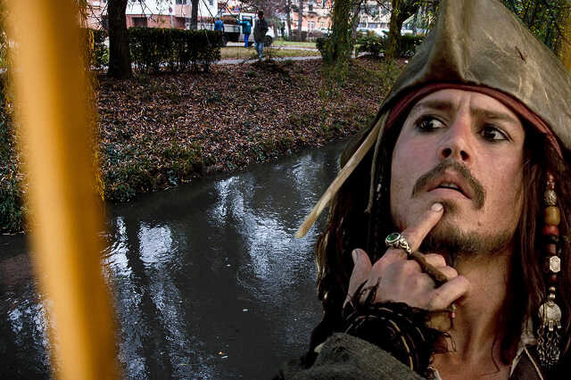 Sötét a Gyöngyös-patak vize