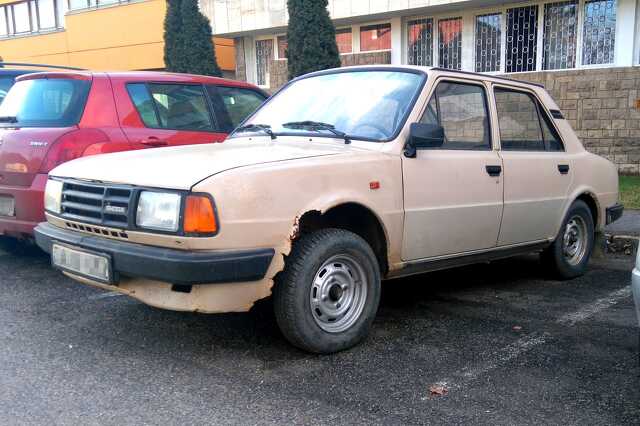 Rohadó Skoda