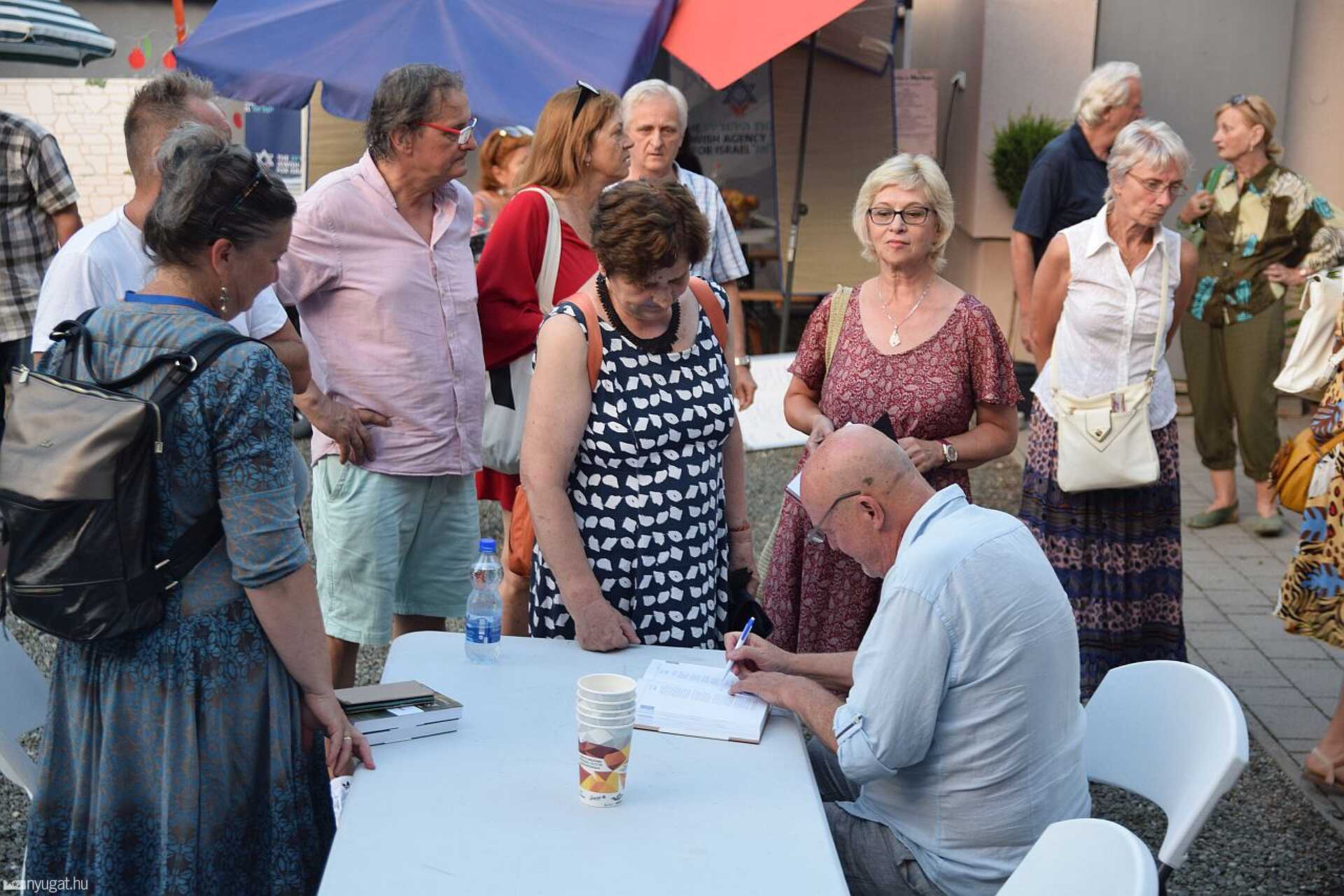 Kukorelly Endre a Zsidó udvarban 