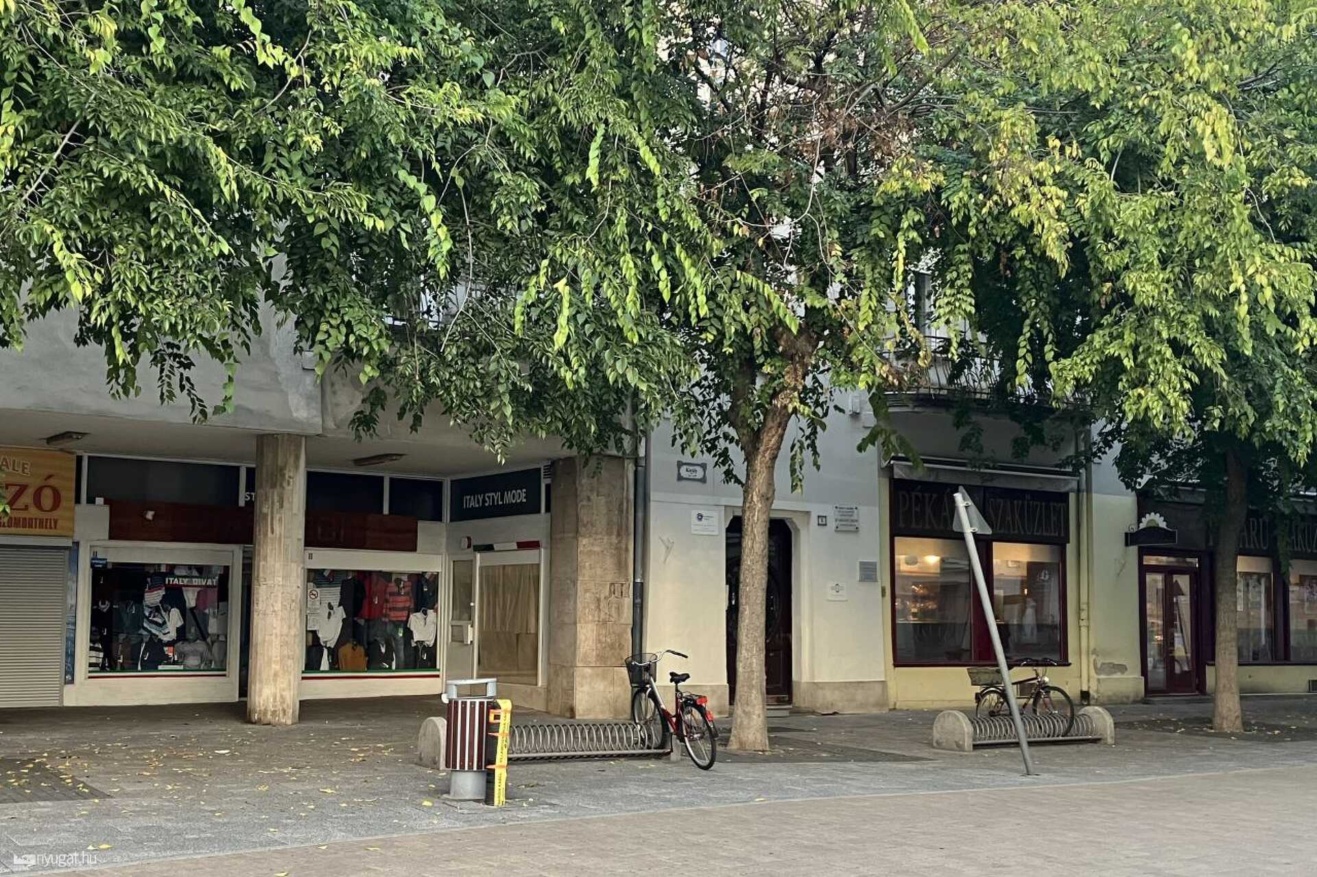 A villanyoszlopot még a múlt héten eltávolították