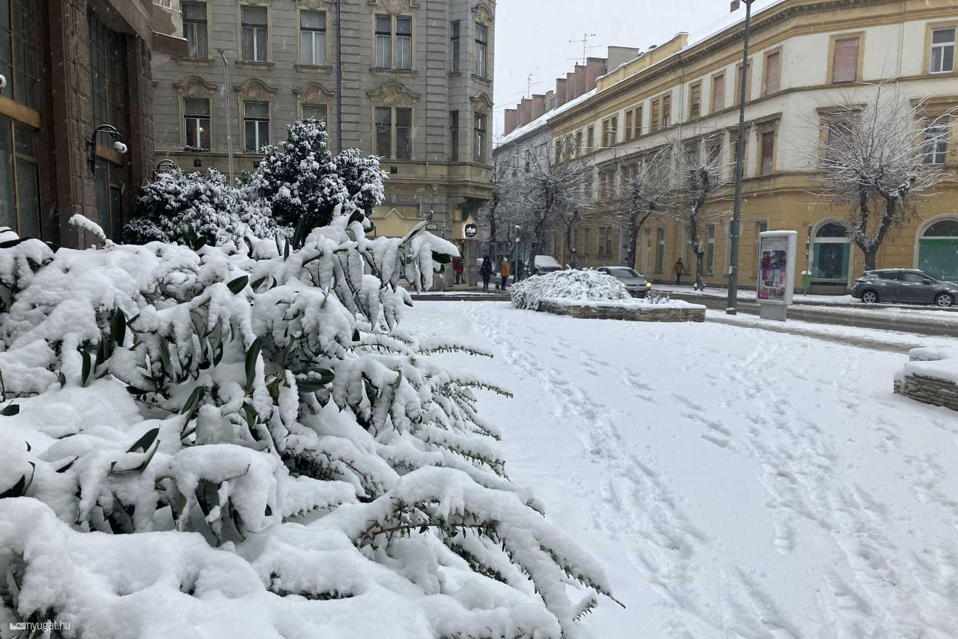 Hó, havazás Sombathelyen