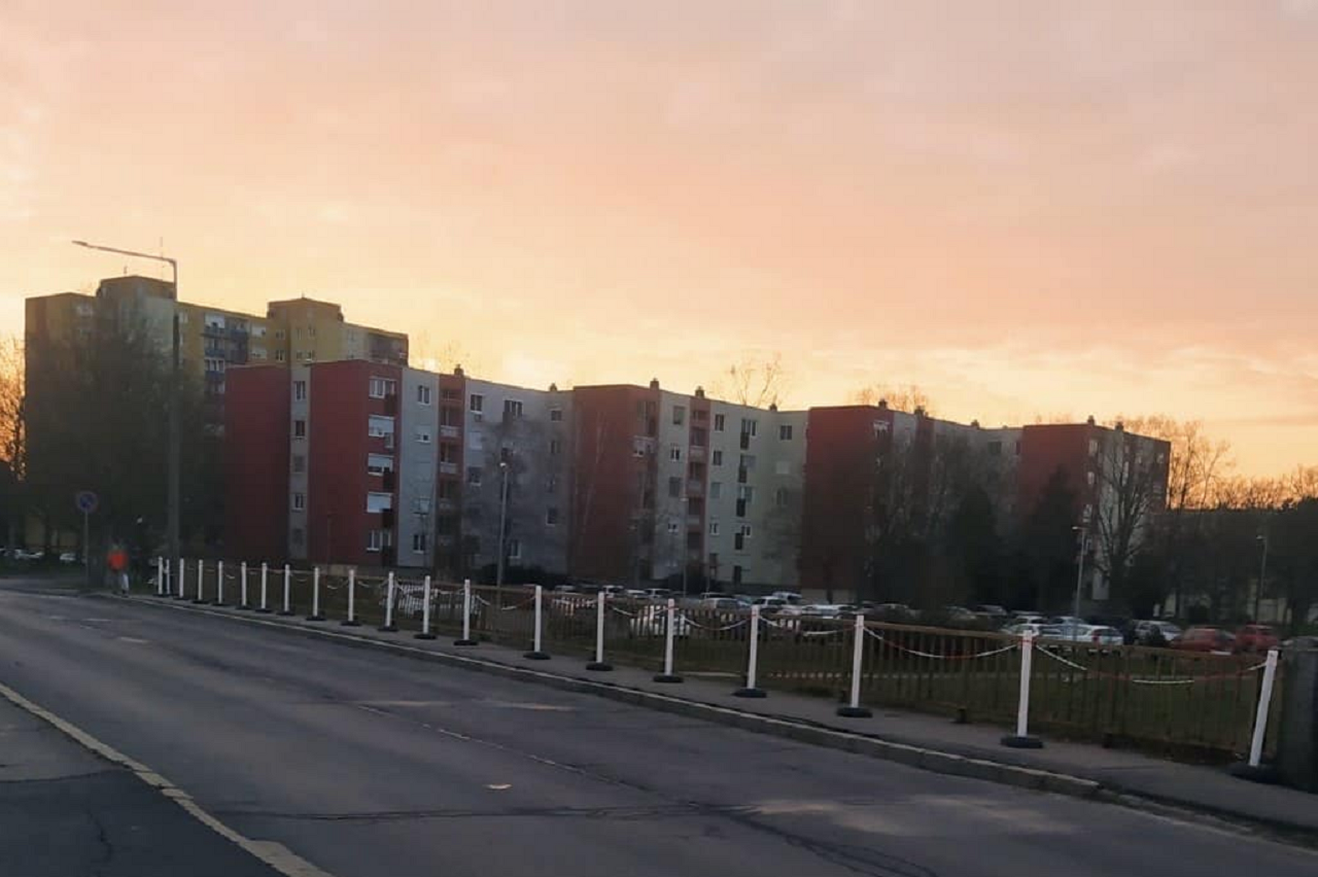 Kodály Zoltán utcai híd korlát