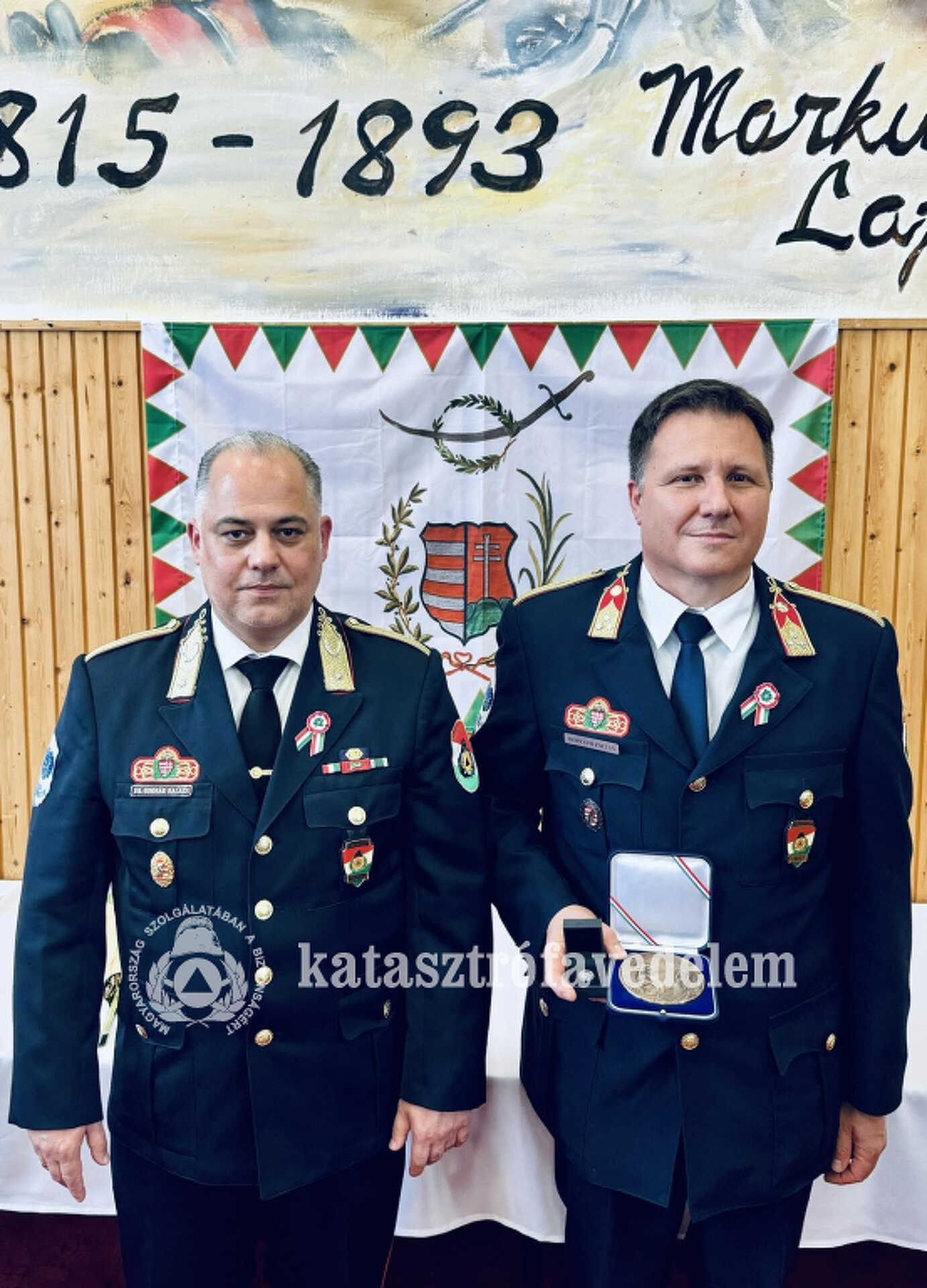 Bognár Balázs tűzoltó dandártábornok és Horváth Zoltán tűzoltó ezredes