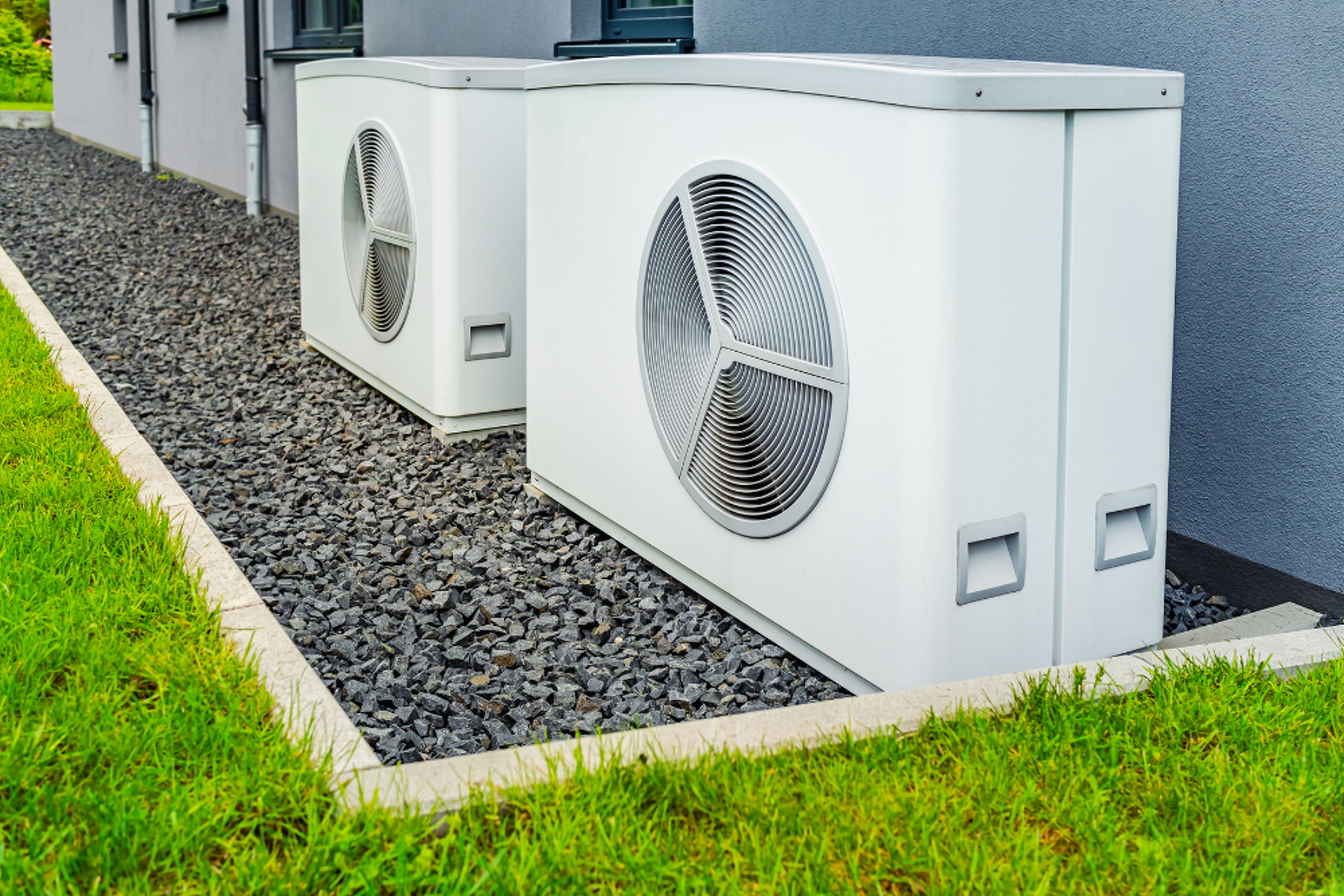 Jövőbiztos otthon - hőszivattyú és inverter a fenntartható kényelemért
