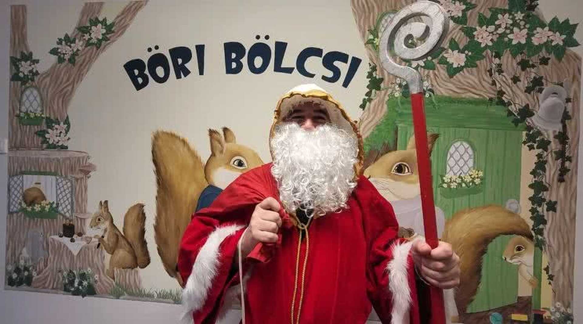 A szombathelyi börtön saját bölcsődéjében is járt a Mikulás 