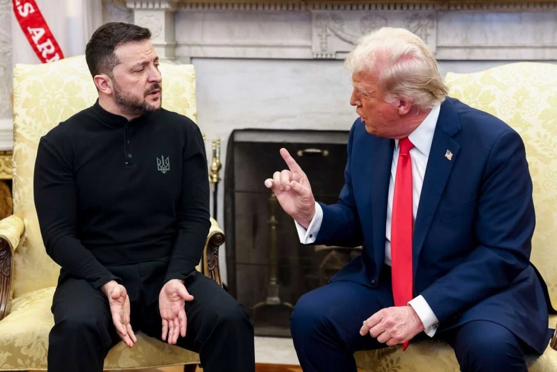 Trump és Zelenszkij a Fehér Ház Ovális Irodájában