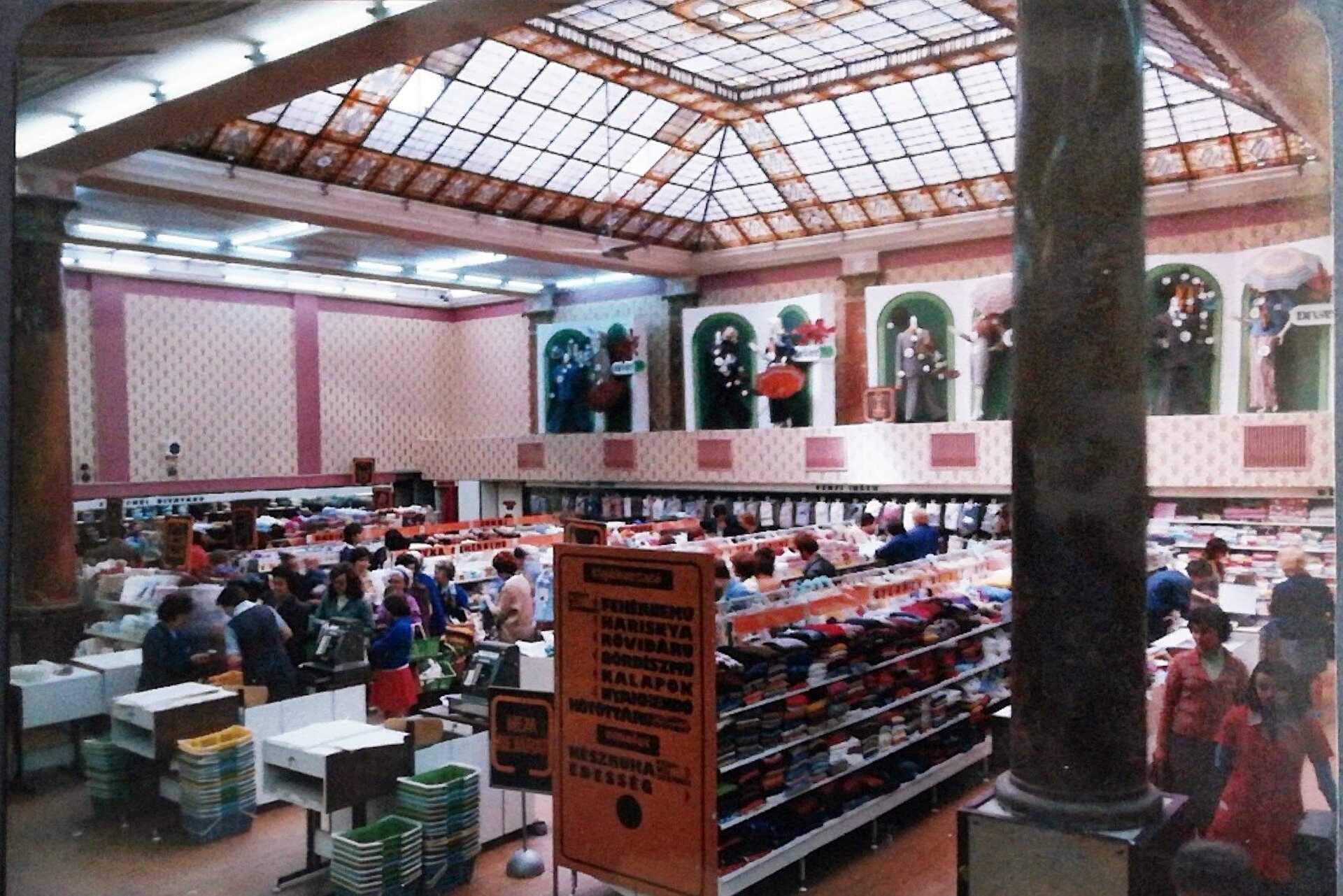 Centrum Áruház