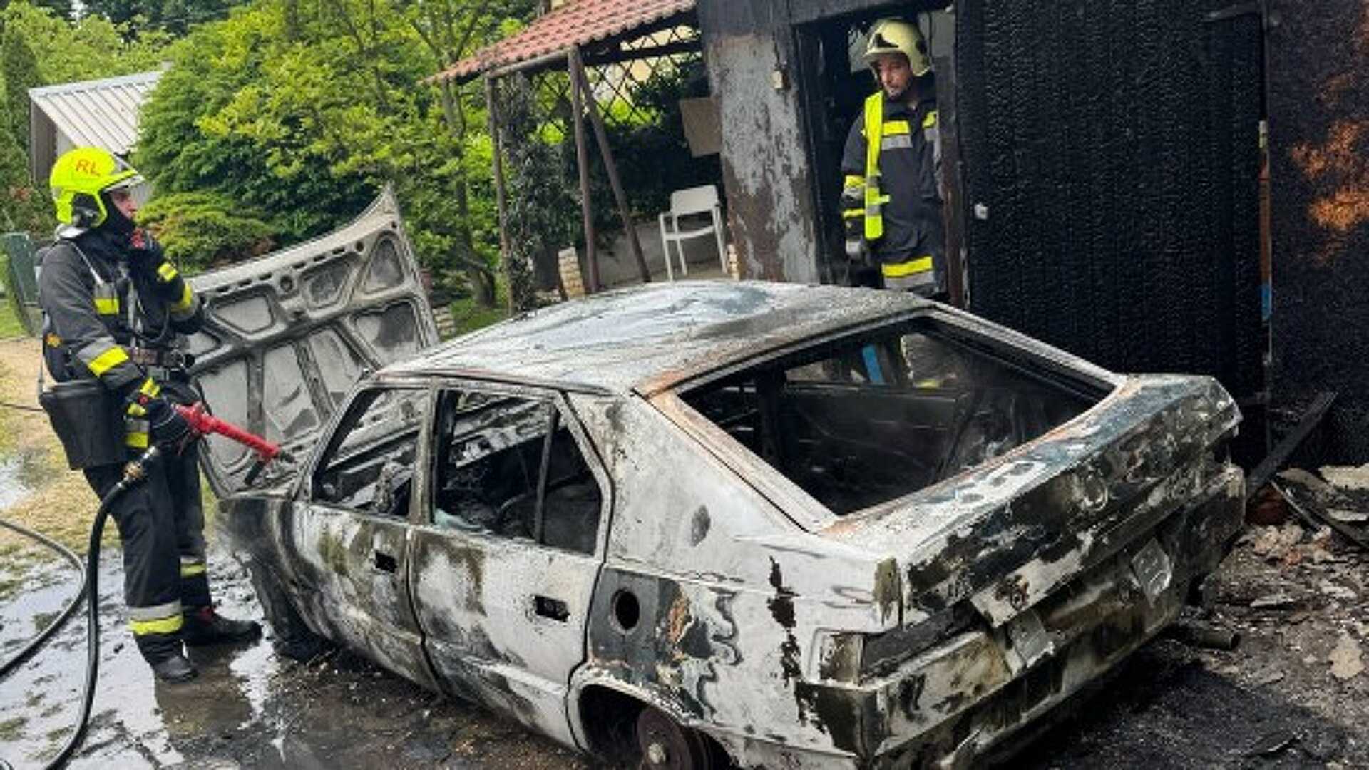 Autóról terjedt át a tűz a műhelyre Vasegerszegen