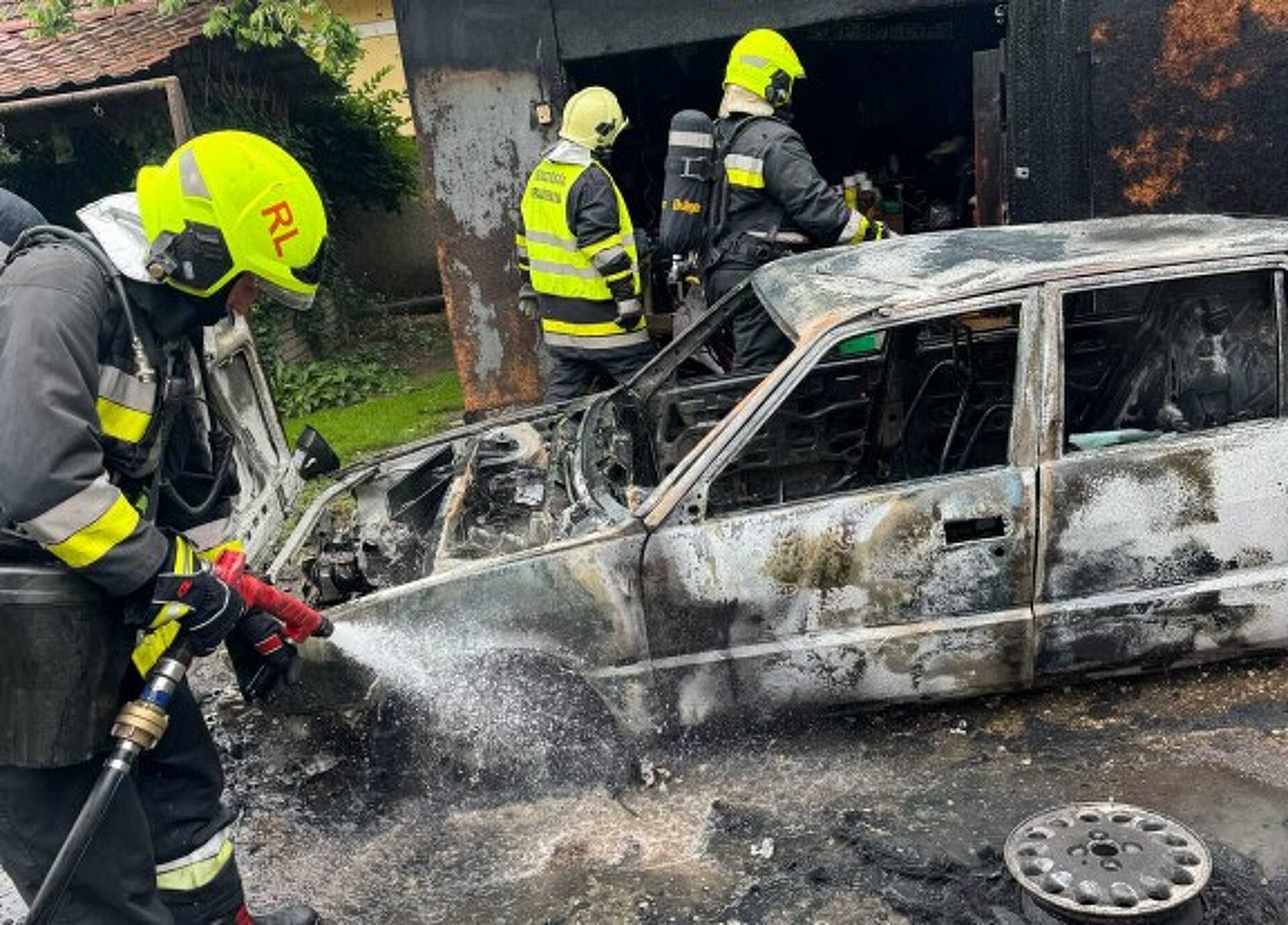 Autóról terjedt át a tűz a műhelyre Vasegerszegen