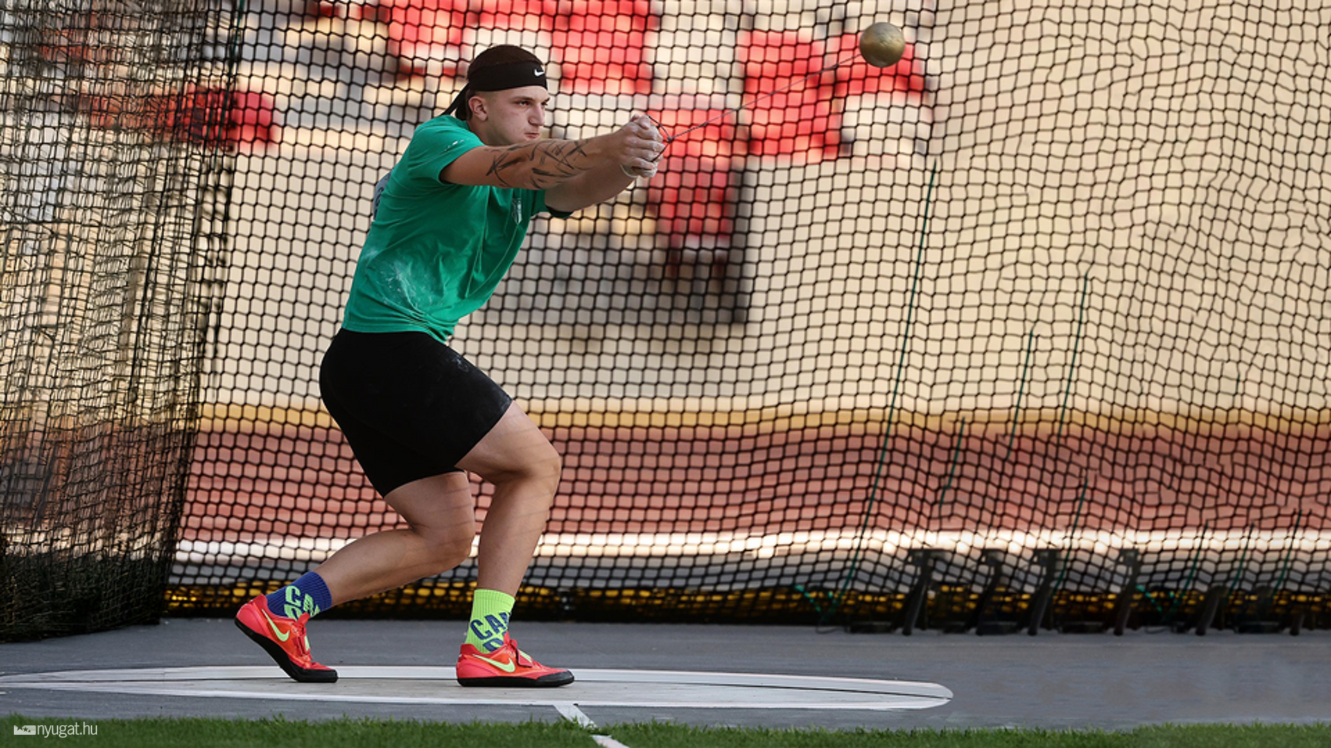 Szabados Ármin könnyedén jutott döntőbe az U20-as Eb-n 