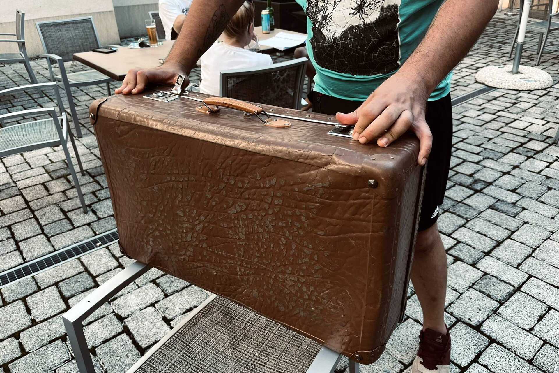 A bőrönd