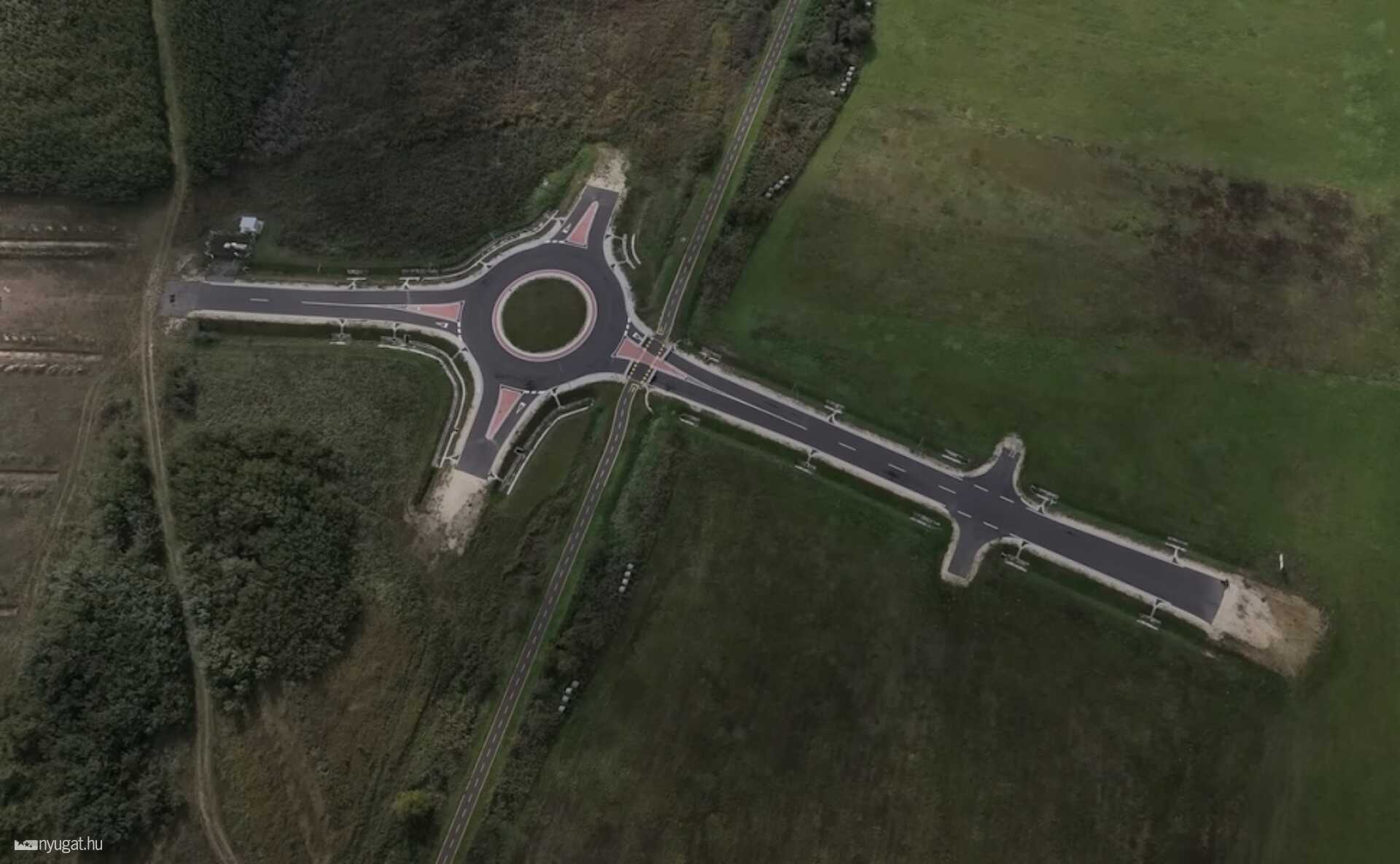 Sehonnan sehová vezető körforgalom Zalában