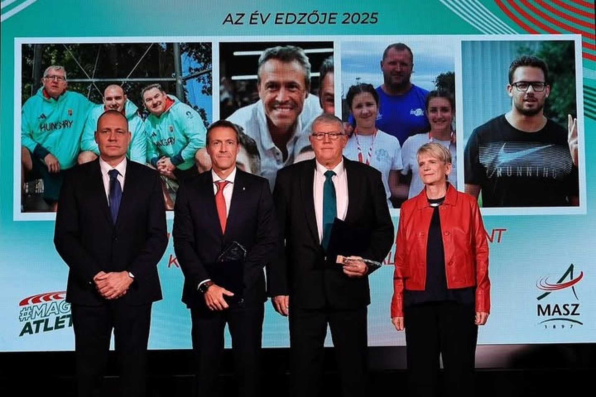 Az Év edzóje díj kihirdetése