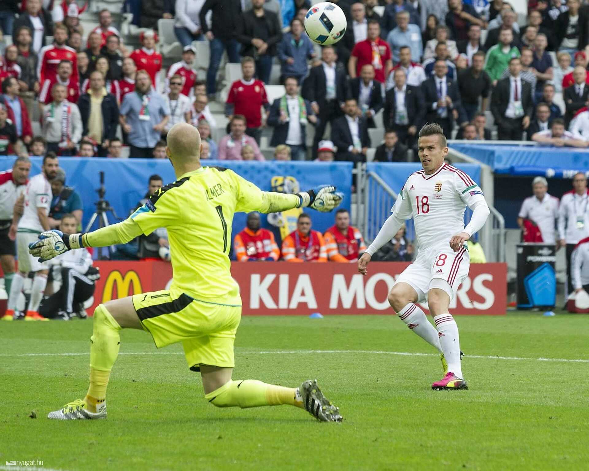 Stieber Zoltán emlékezetes gólja a 2016-os Eb-n