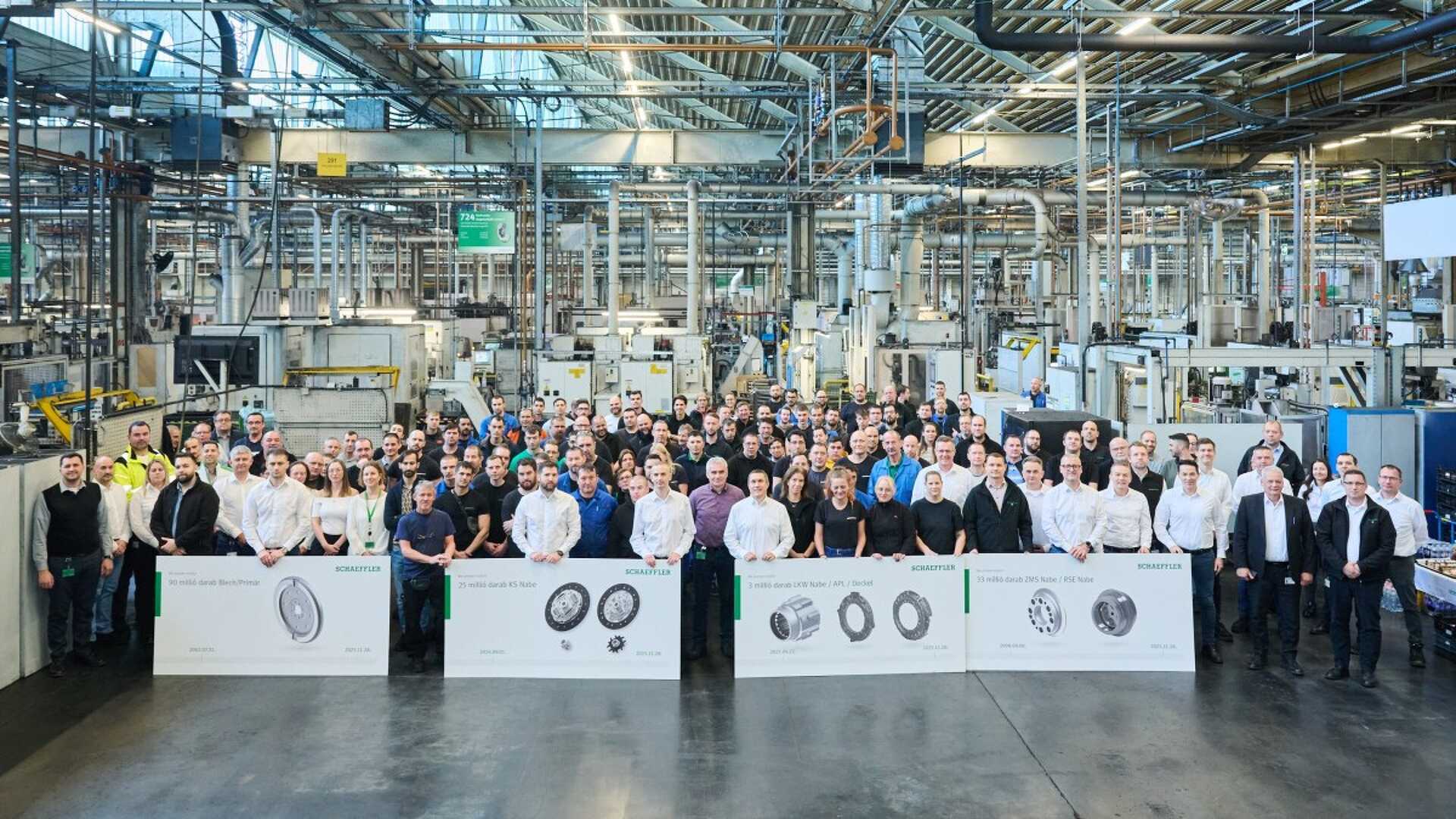 Többszörös termékjubileumot ünnepelt a szombathelyi Schaeffler forgácsolás területe 