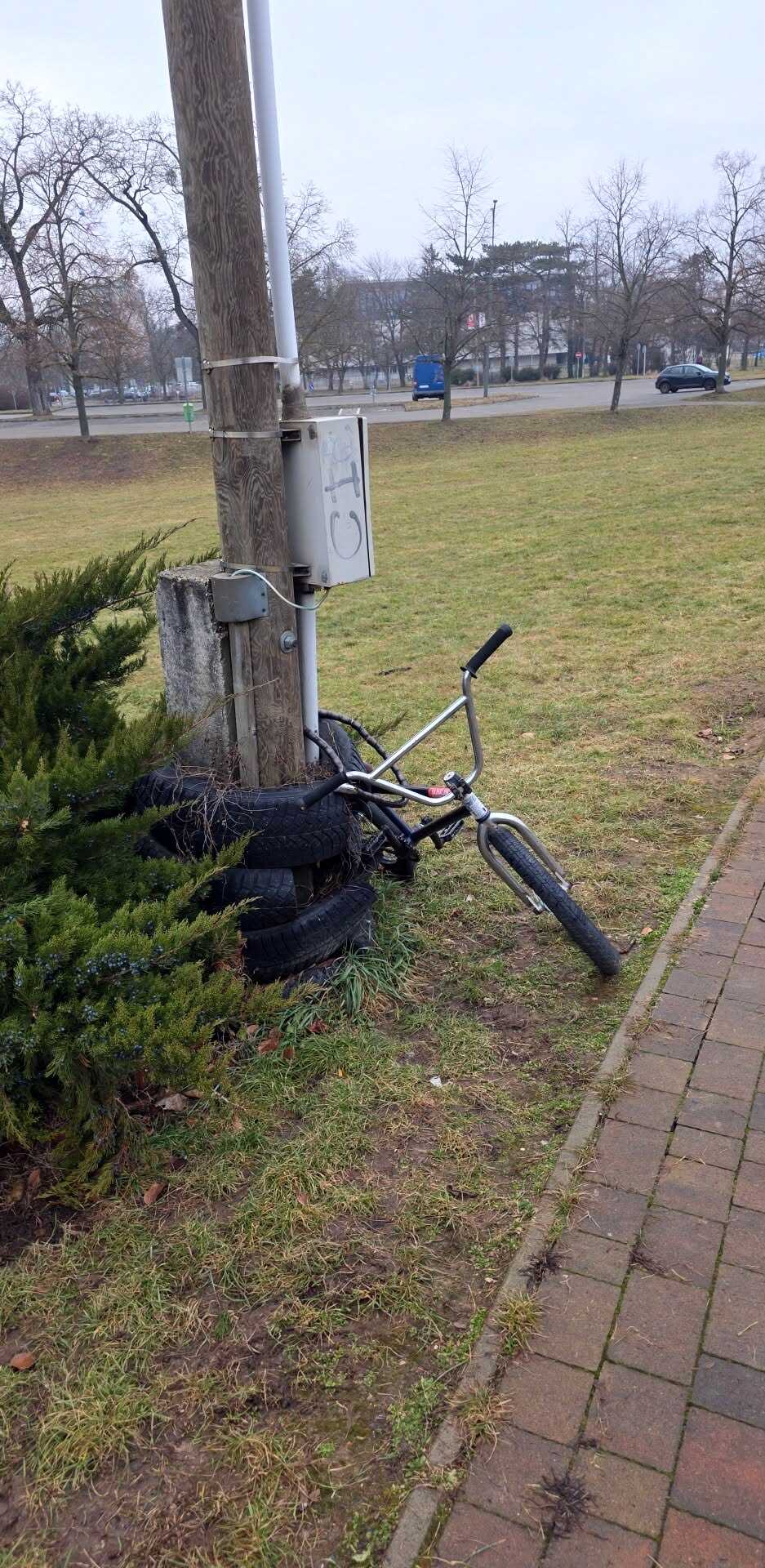 A bringa és a kilátás az Ezredévi park felé