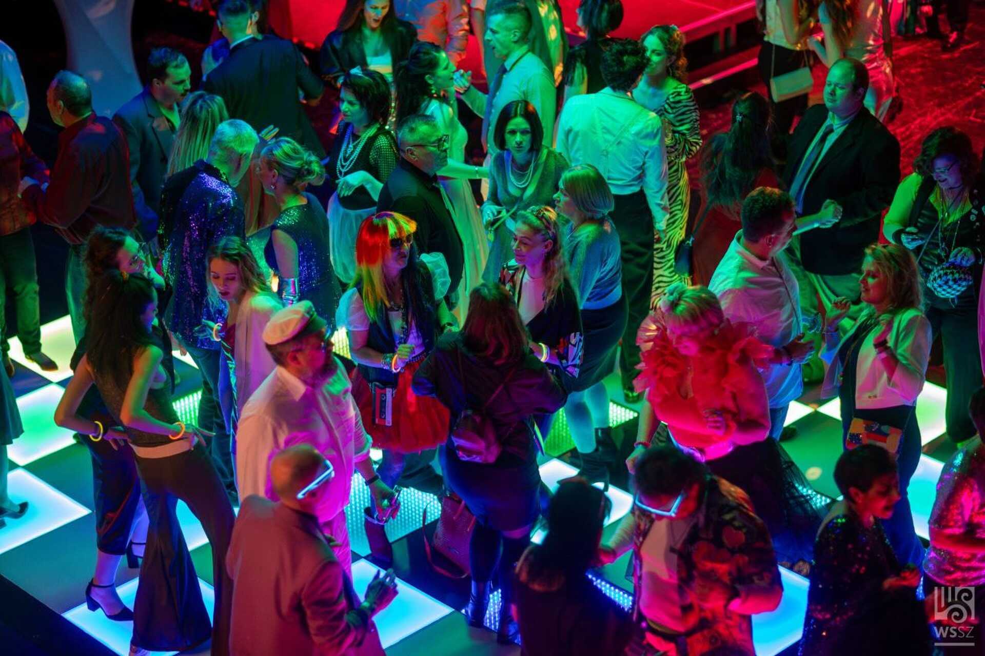 Neon Glamour - Színészbál