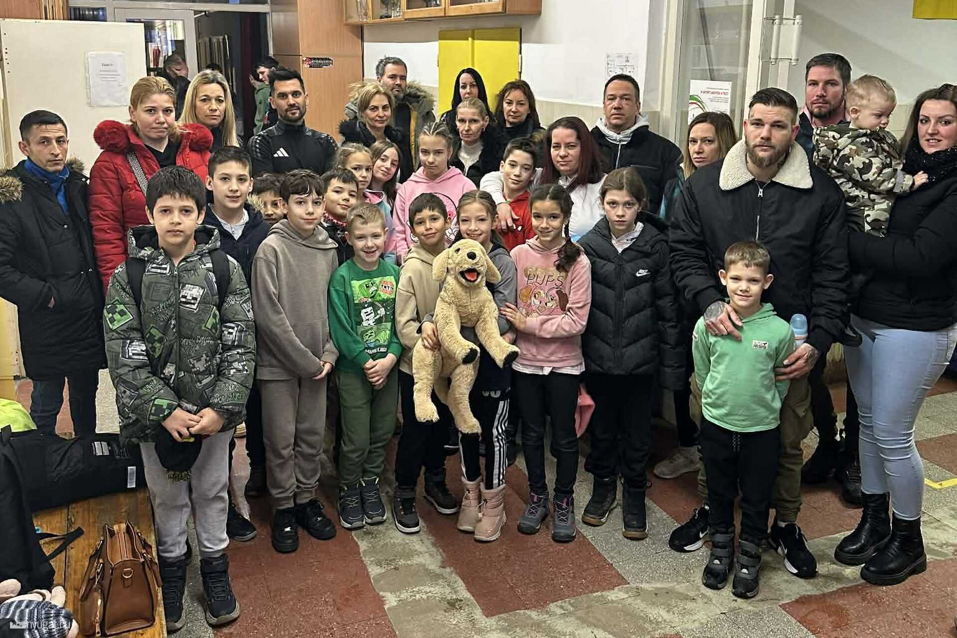 Hiába készültek a szülők és a gyerekek, a hóhelyzet miatt nem tudtak elindulni Törökbálintra