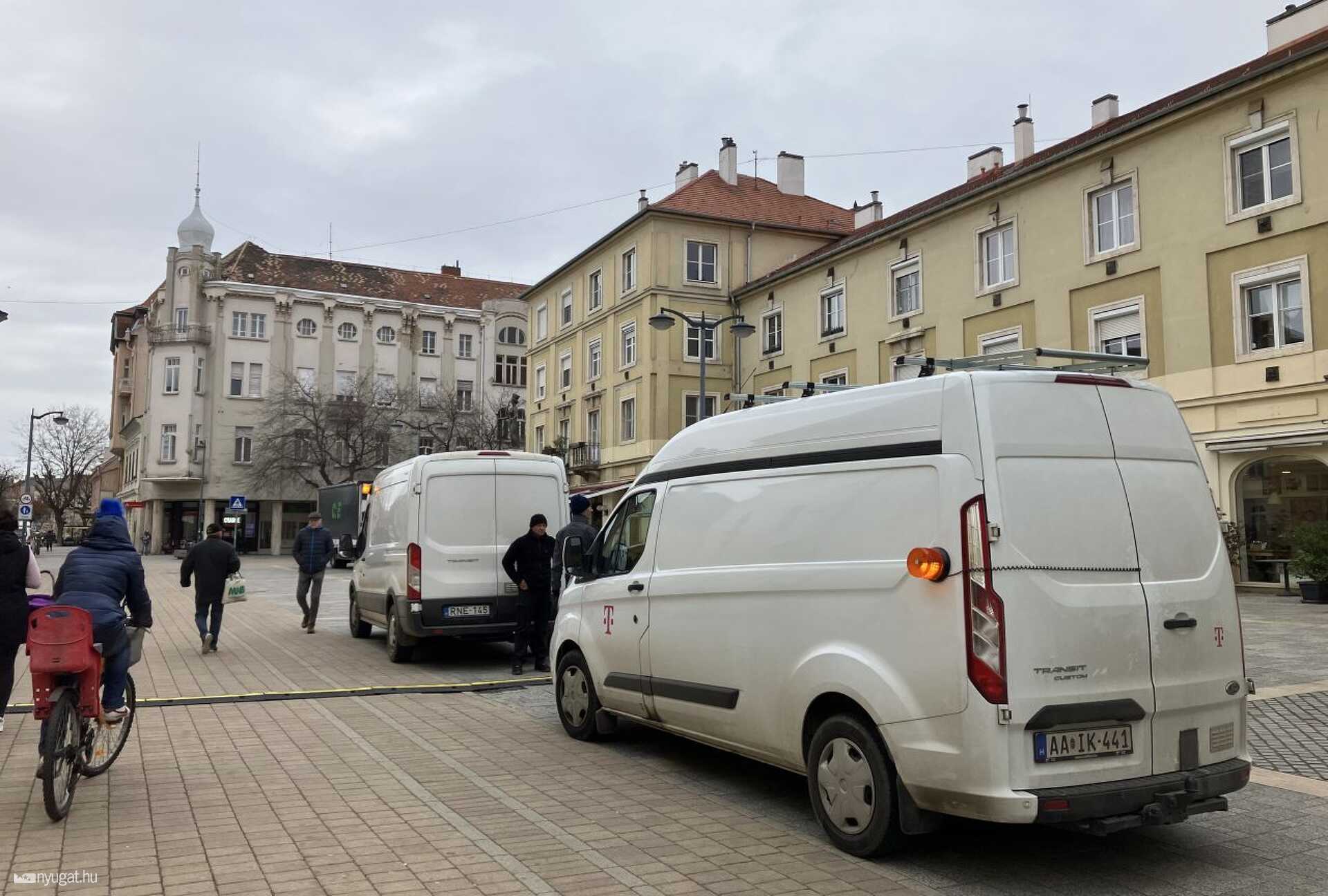Készülődés az Orbán-beszédre