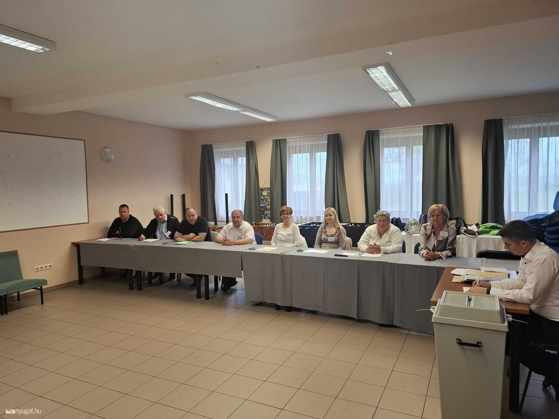 Választás 2026 - Halastó utcai szavazókör