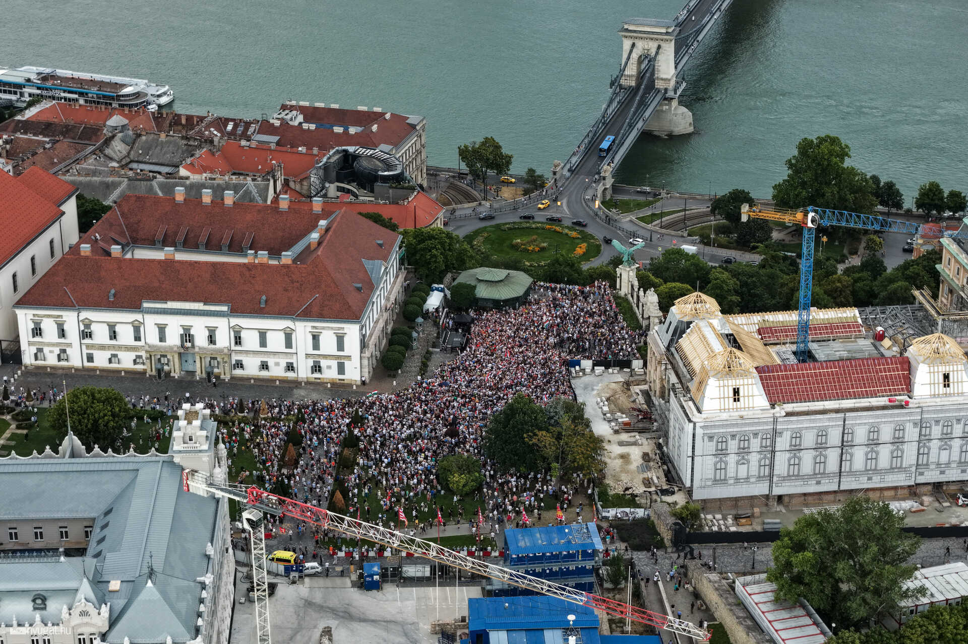 Ennyien mentek ki a Fidesz tüntetésére