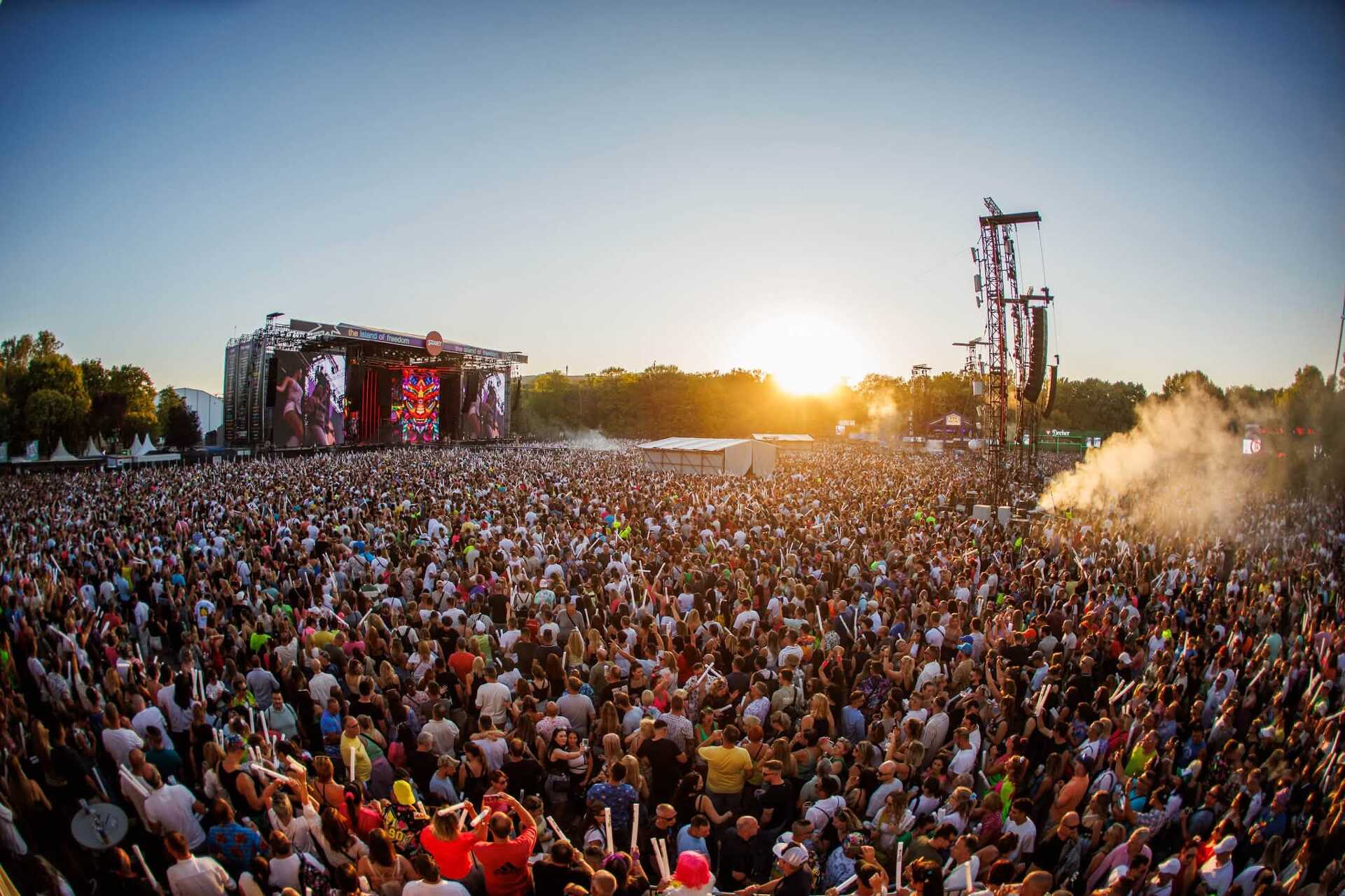 És a Sziget még el sem kezdődött