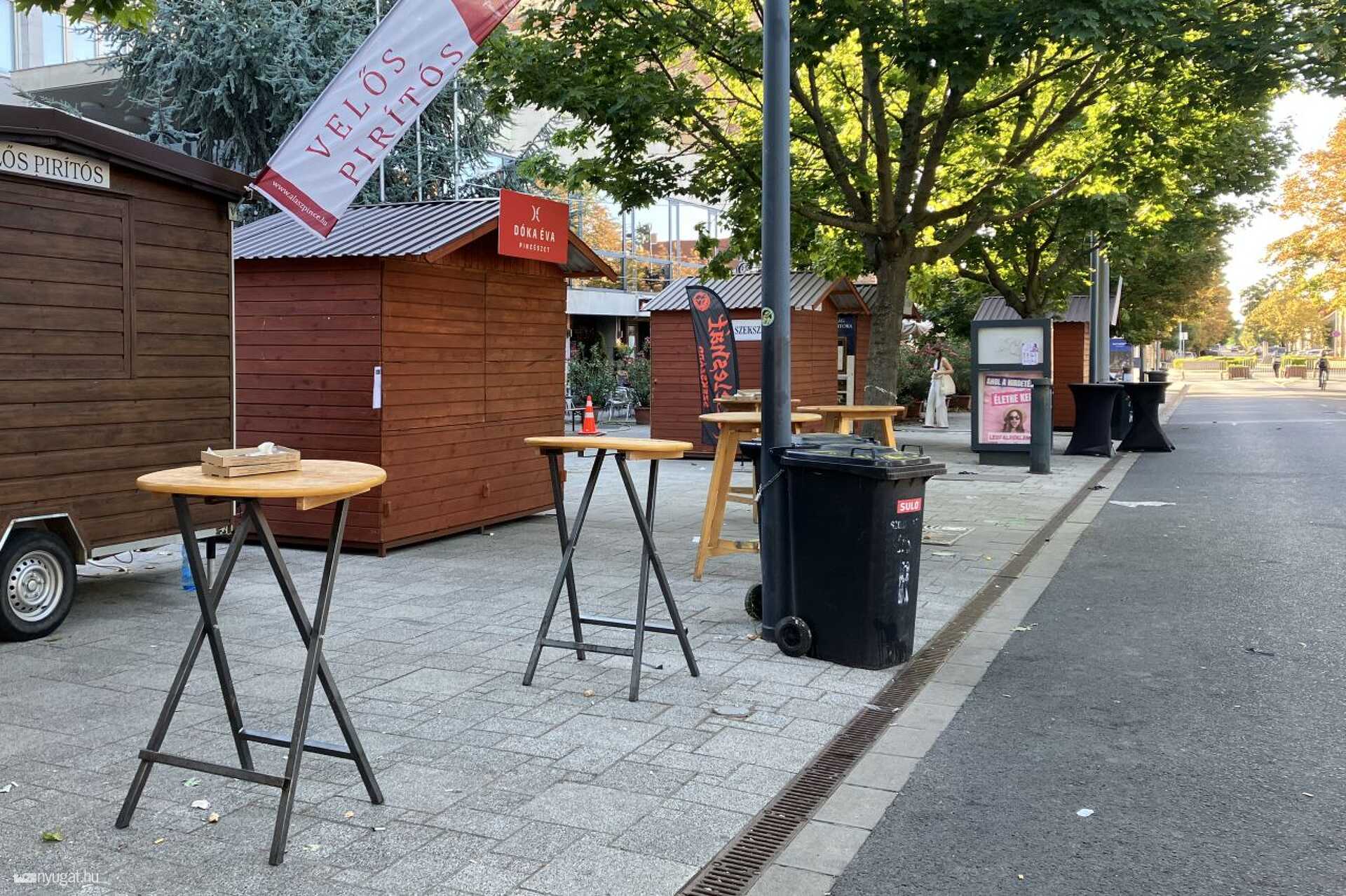 Reggeli takarítás a karneválon