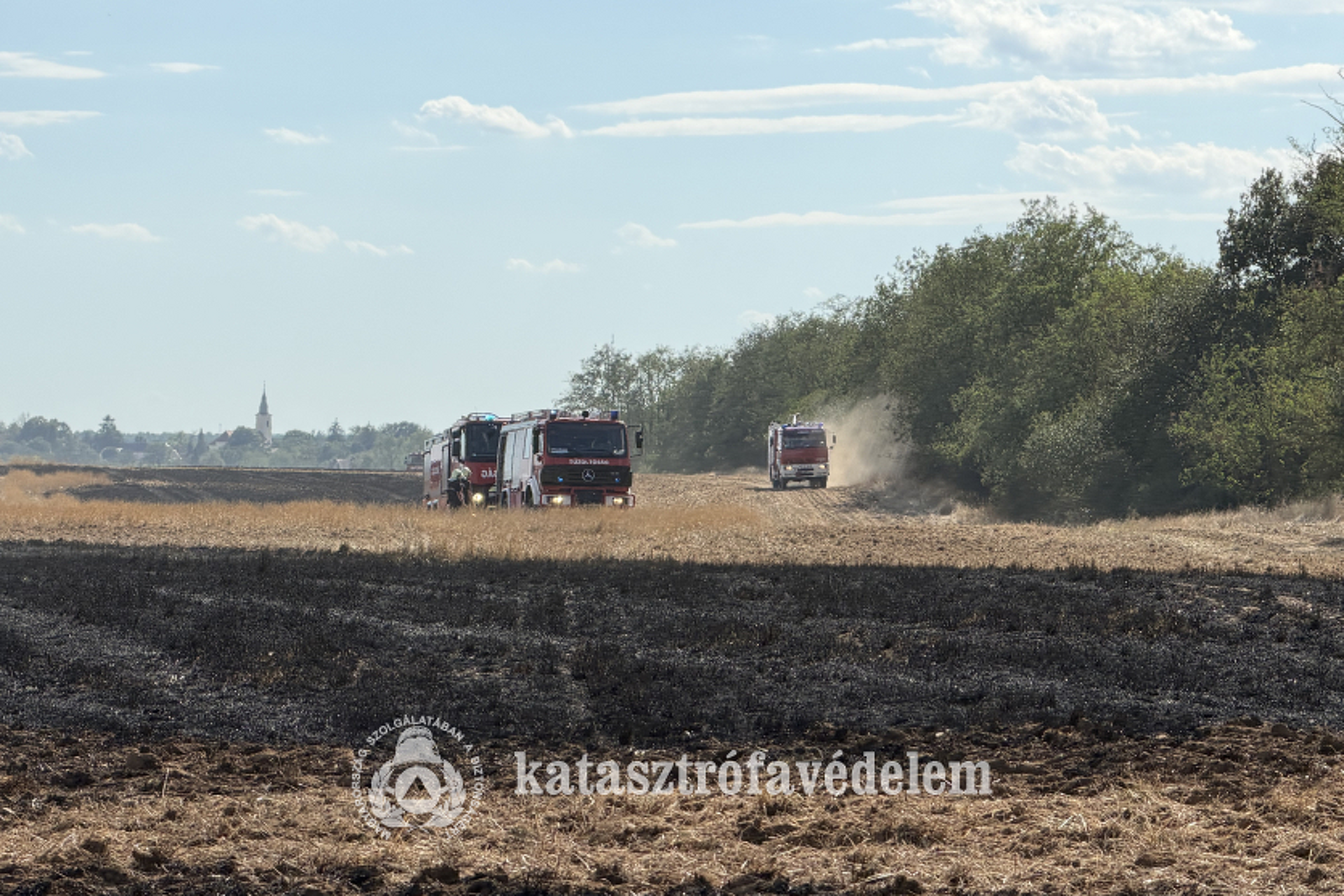 Több mint 22 hektár kaszáló égett le Káldnál