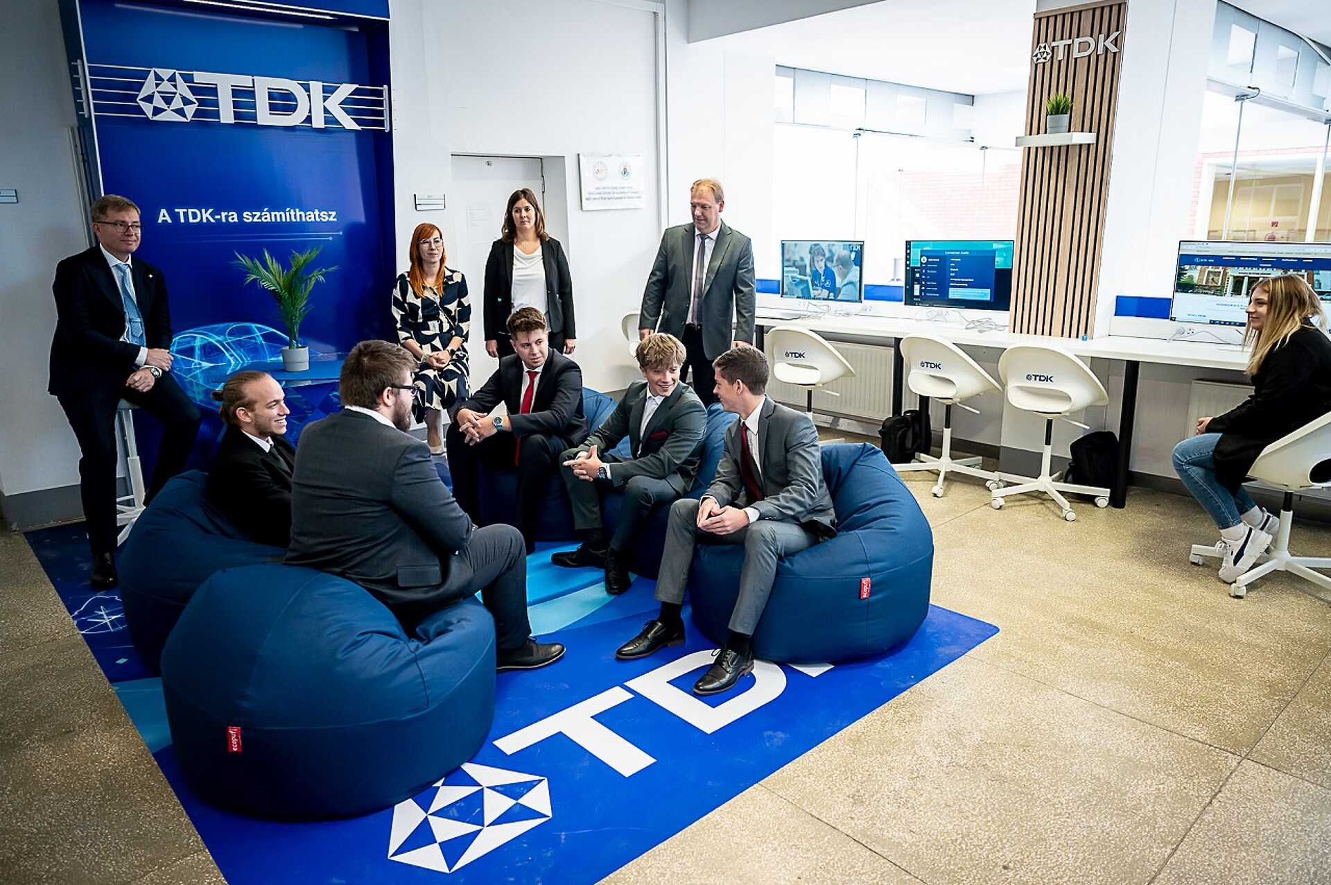 TDK PR