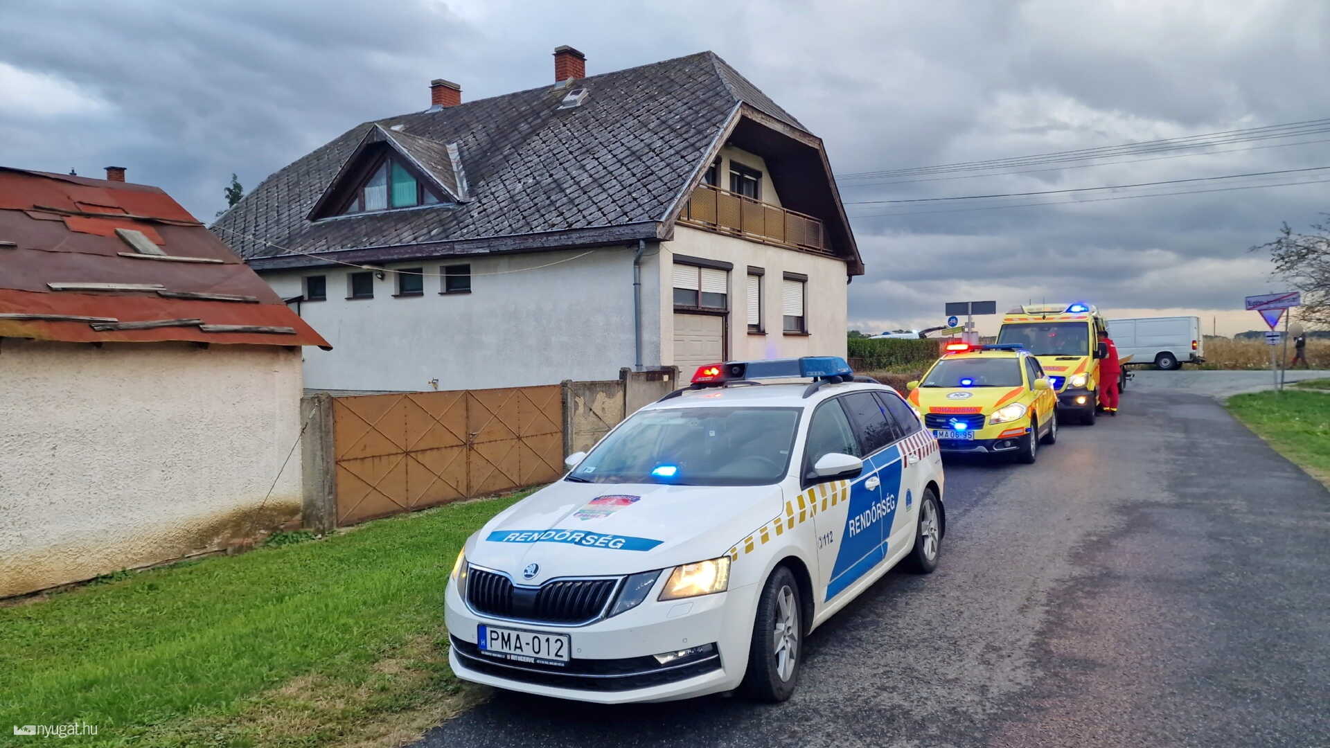 VW furgon hátuljába hajtott egy Fiat Táplánszentkereszt határában, a 87-es főúton