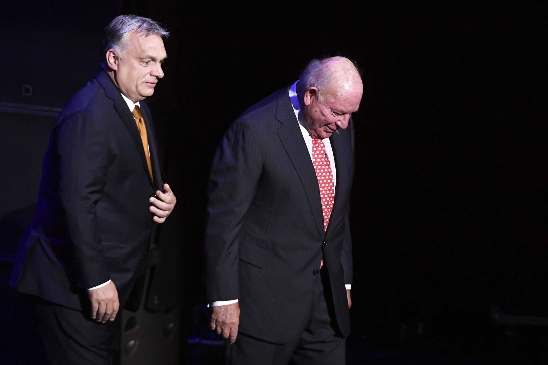 Orbán Viktor miniszterelnök és David B. Cornstein, az Egyesült Államok budapesti nagykövete