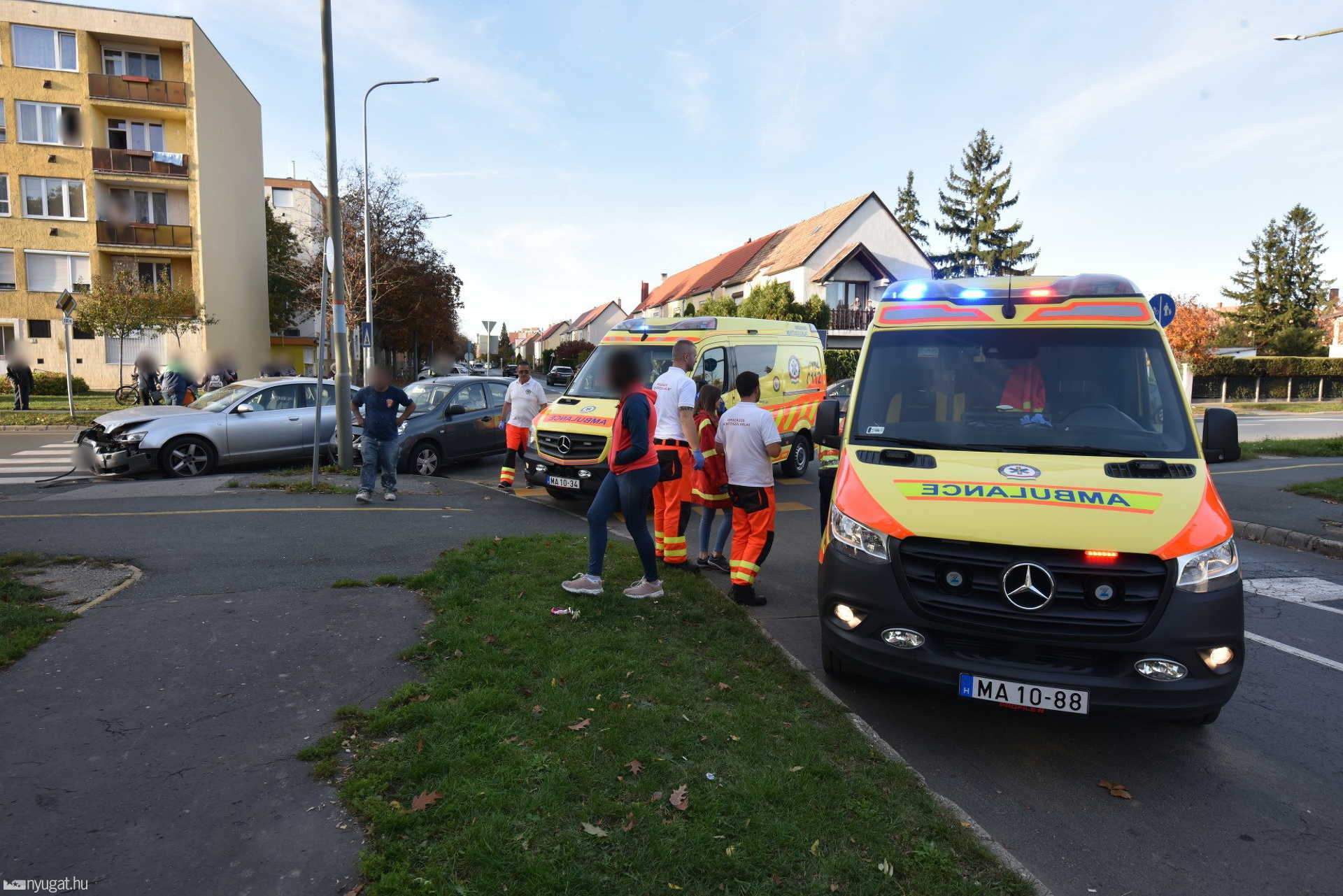 Audi hajtott Nissan elé Szombathelyen
