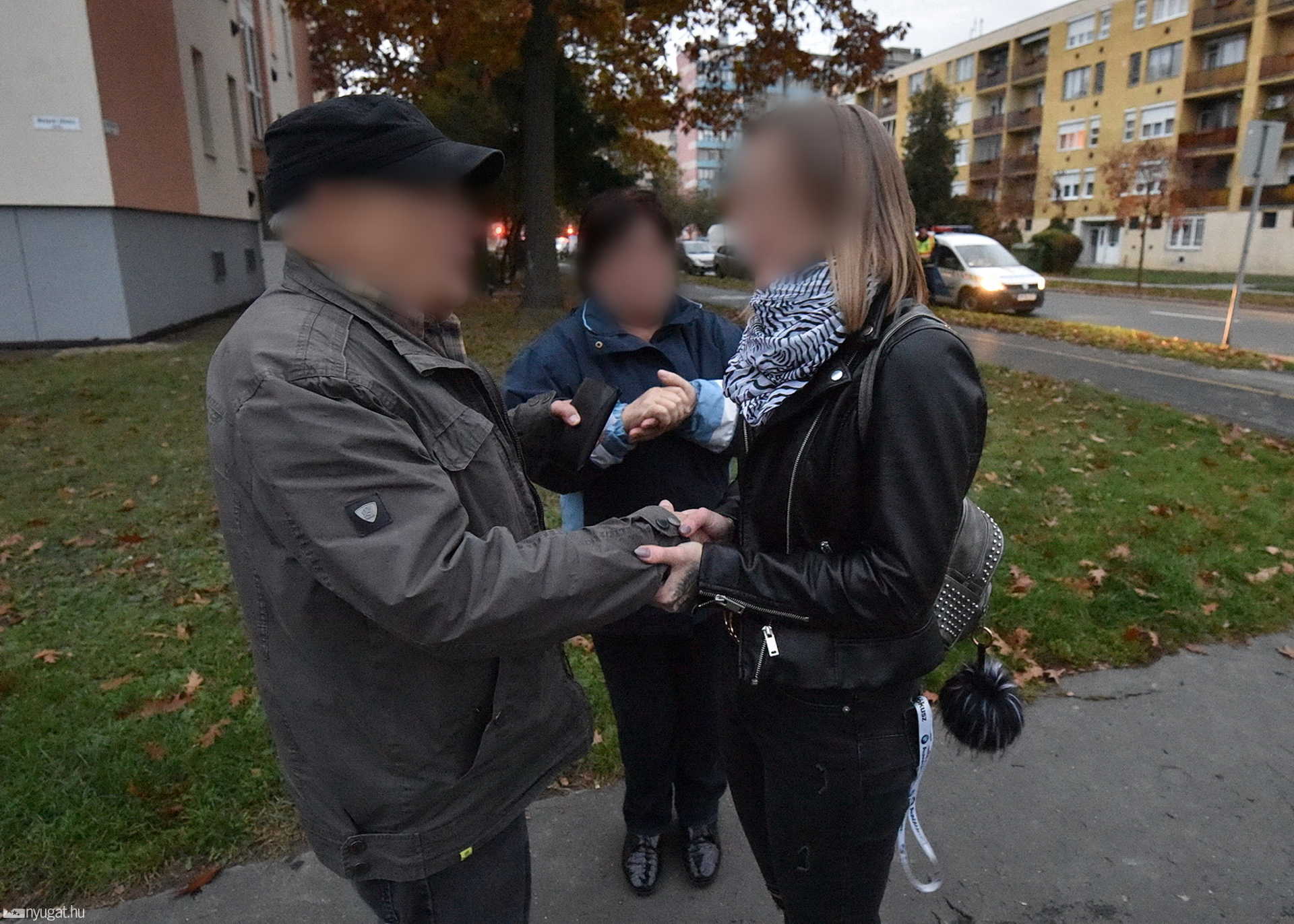 Meglepő eset: öleléssel fejeződött be egy baleseti helyszínelés Szombathelyen 